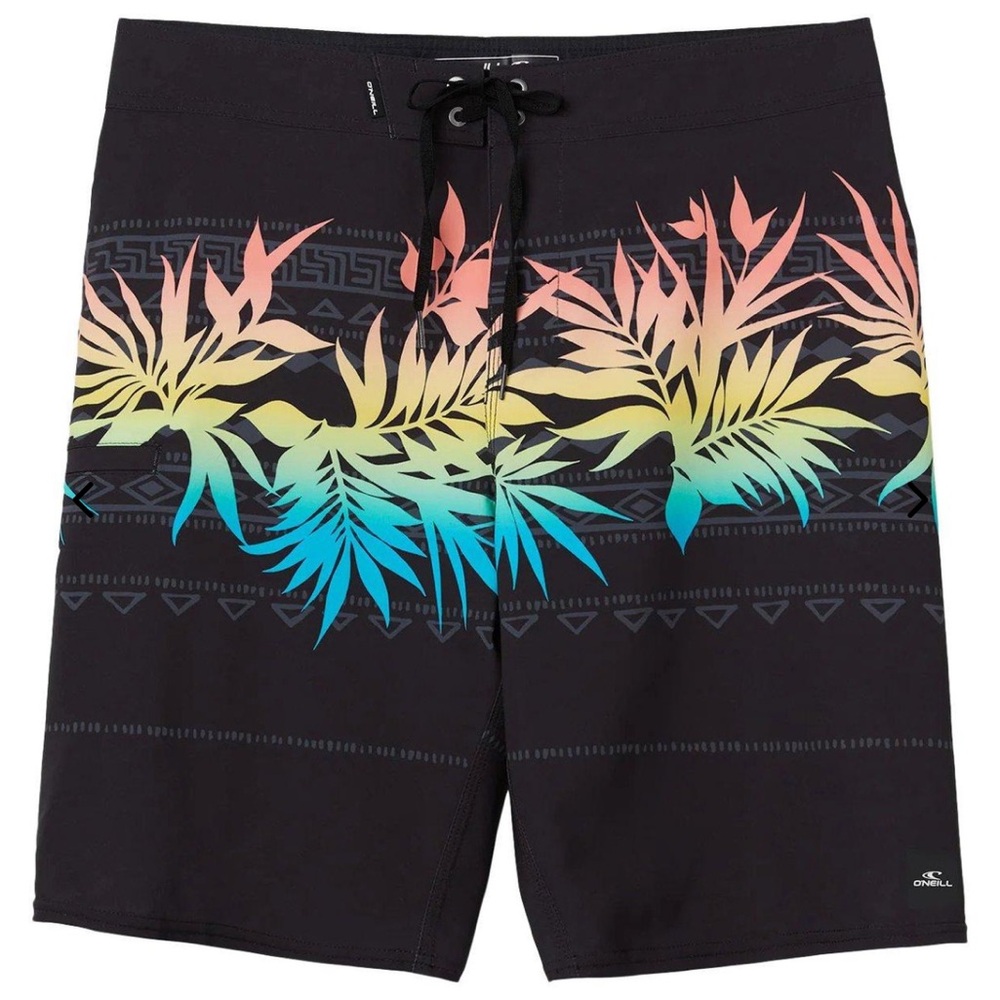 NWT! O’Neill Hyperfreak board shorts. At the knee.